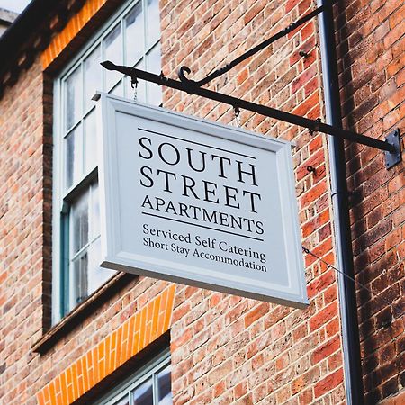 South Street Apartments Чичестър Екстериор снимка