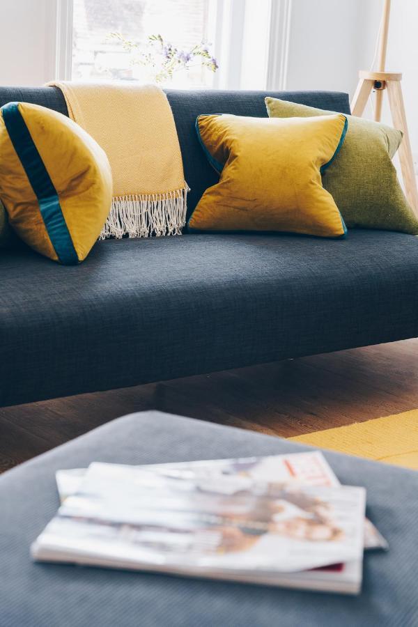 South Street Apartments Чичестър Екстериор снимка
