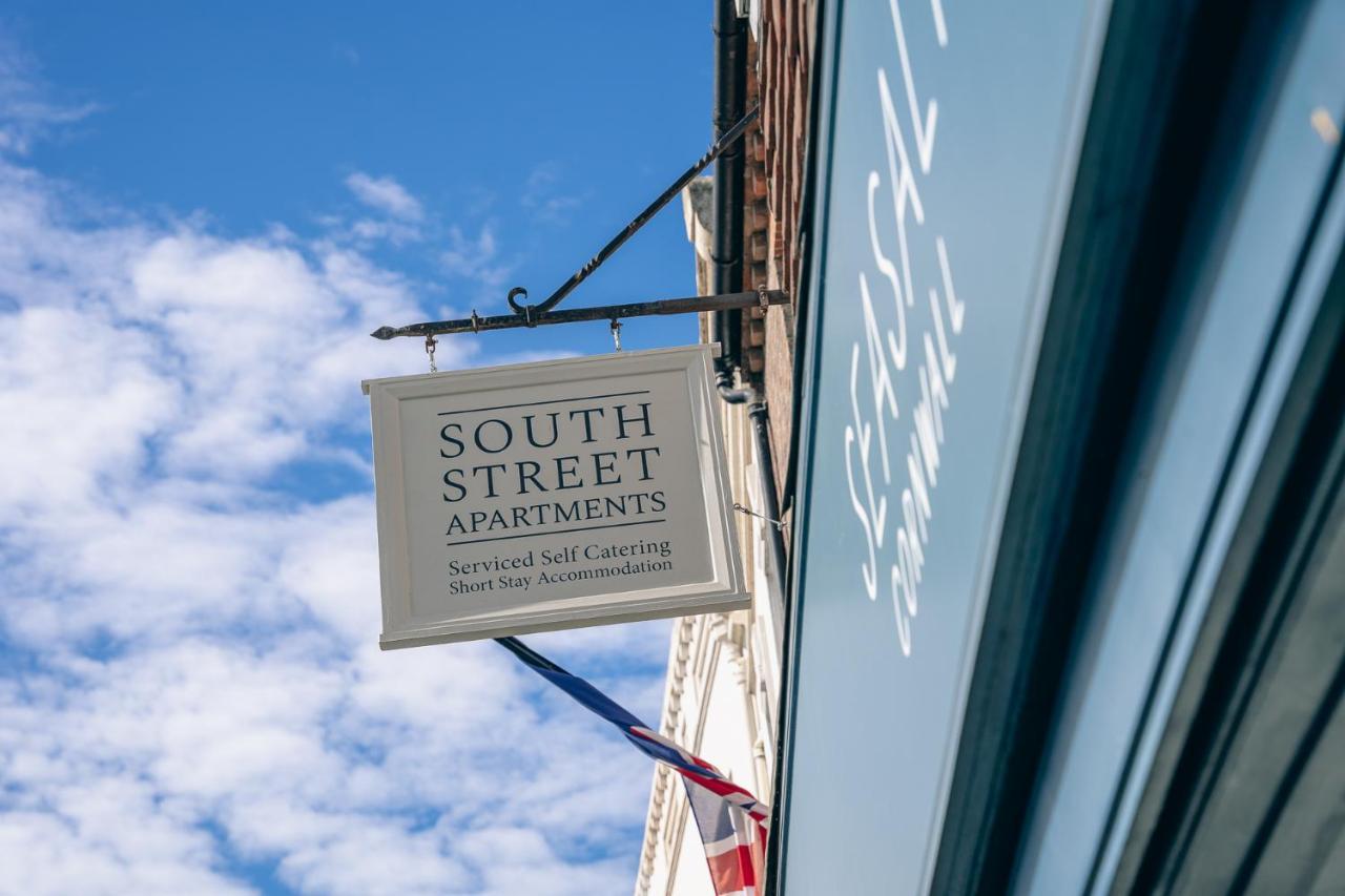 South Street Apartments Чичестър Екстериор снимка