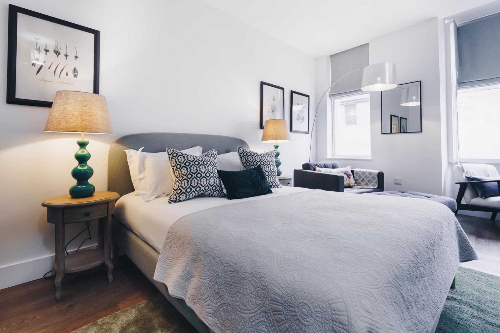 South Street Apartments Чичестър Екстериор снимка